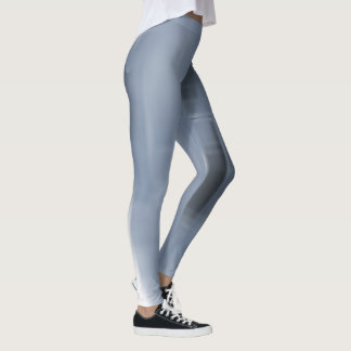 Contrasting Black and White Vanishing Shapes Leggings