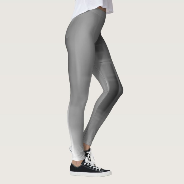 Contrasting Black and White Vanishing Shapes Leggings (Right)