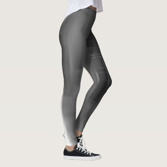 Contrasting Black and White Vanishing Shapes Leggings (Right)
