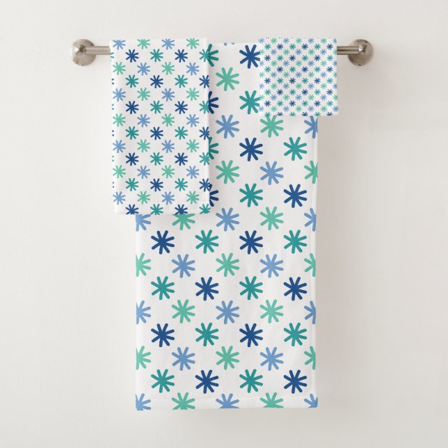 Cool AsteriskS - Ocean Colors Bath Towel Set (Insitu)