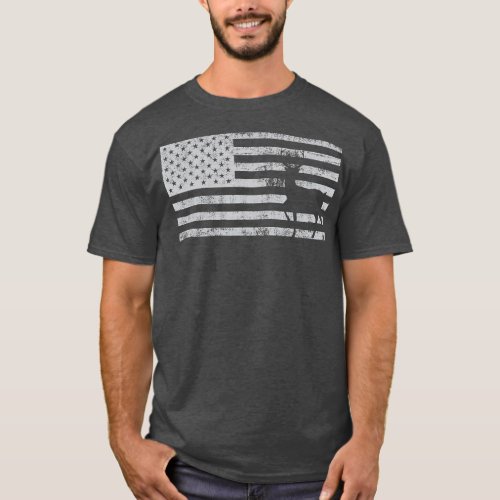 Cool Camouflage Deer In American Flag Hunting Desi T_Shirt