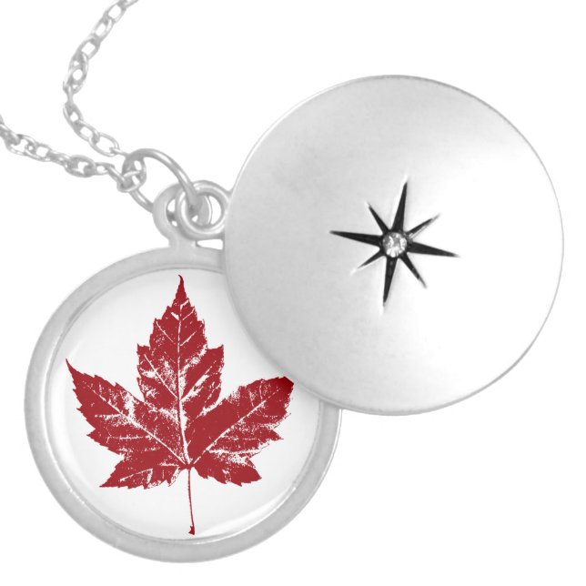 Cool Canada Necklace Canada Souvenir Maple Leaf (Front)