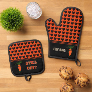 Cool Carrot Collection Oven Mitt & Pot Holder Set