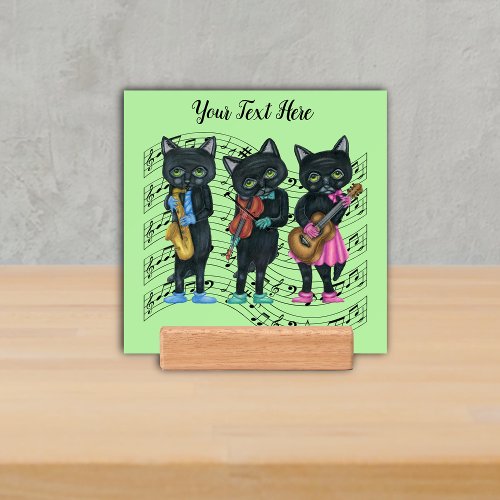 Cool Cat Musicians Bars of Music Notes on Green Holder