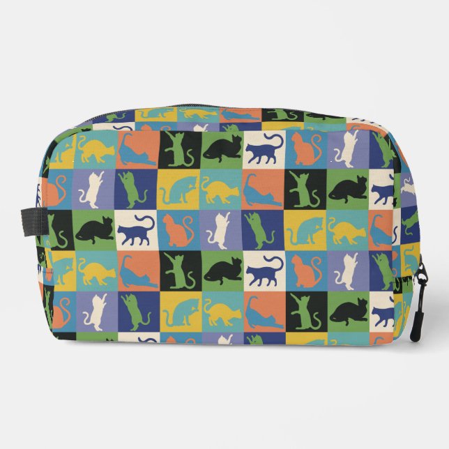 Cool Colorful Cats in Quilt Squares Dopp Kit (Front)