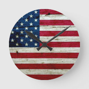 Cool Distressed American Flag Wood Rustic Round Clock