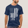 Cool Distressed Vintage USA Flag Turkey Hunting  T-Shirt