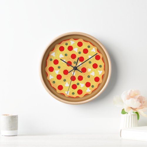 Cool fun pizza pepperoni mushroom clock