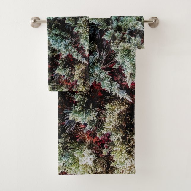 Cool Green Nature Pattern Bath Towel Set (Insitu)