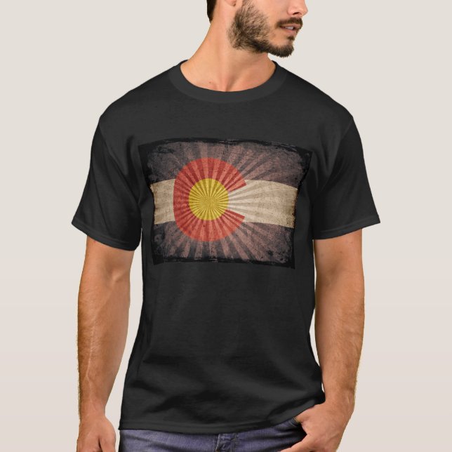 Cool Grunge Colorado Flag T-Shirt (Front)