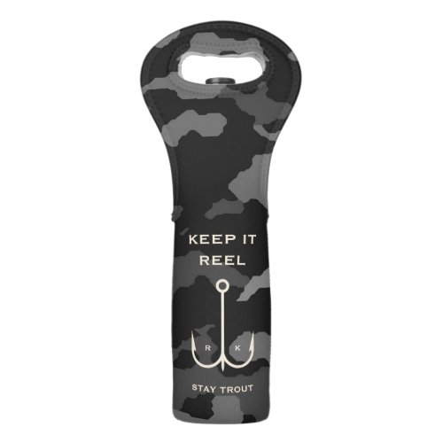 Cool Keep it Reel Fishing Funny Fathers Day Camo Wine Bag