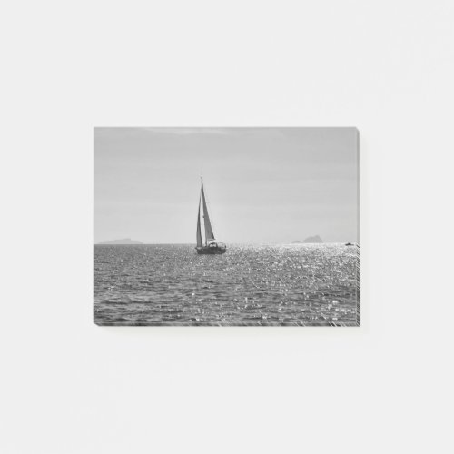 Cool modern photo of sail boat in summer post_it notes