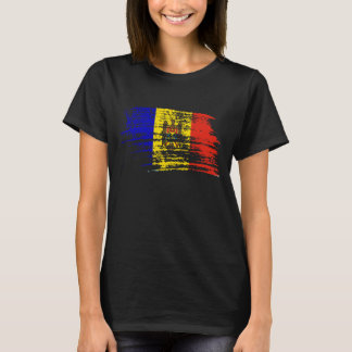 Cool Moldovan flag design T-Shirt