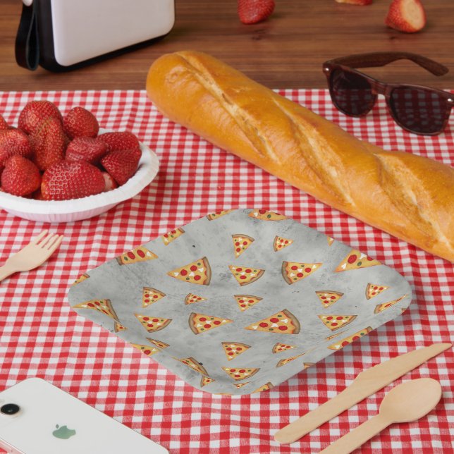 Cool pizza slices vintage gray pattern paper plates (Picnic)