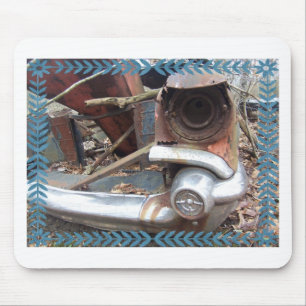 Cool Retro Junk Car Mouse Pad