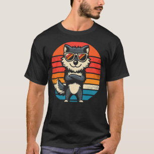 Cool Retro Wolf in Sunglasses 70s 80s 90s Novelty T-Shirt