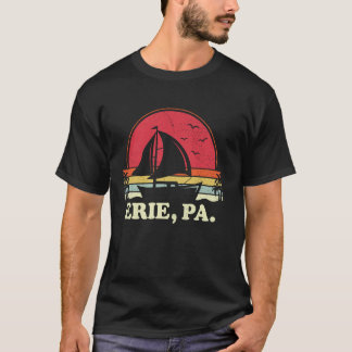 Cool Sailboat Vintage Boat Sailor Pennsylvania Eri T-Shirt