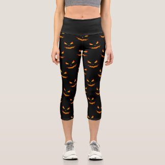 Cool scary Jack O'Lantern face Halloween pattern Capri Leggings
