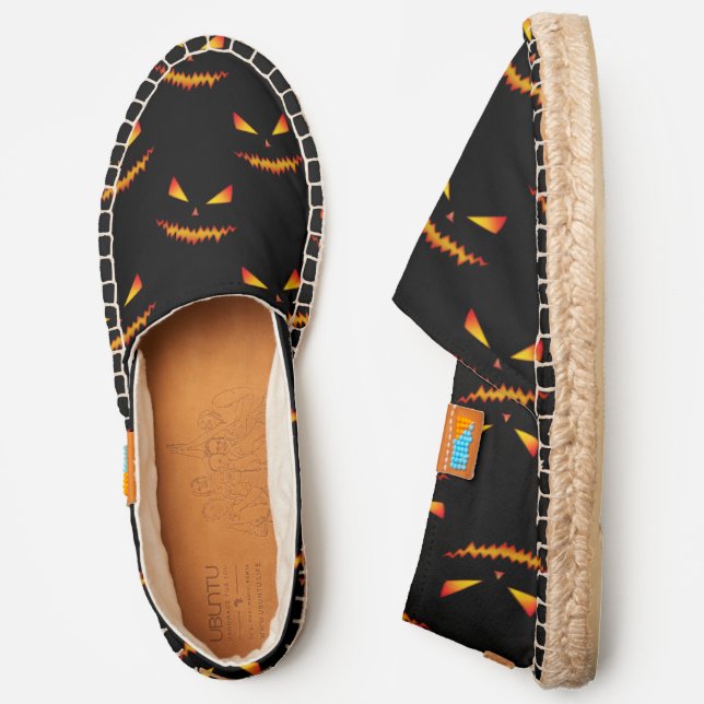 Cool scary Jack O'Lantern face Halloween pattern Espadrilles (Side)