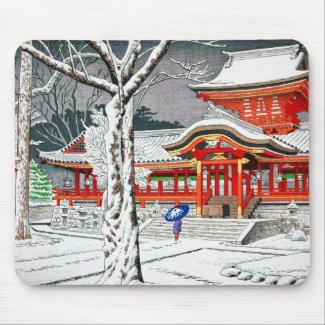 Cool snow in iwashimizu hachiman shrine kyoto mouse pad