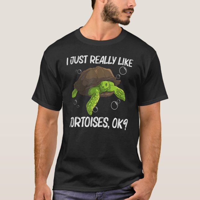 Cool Tortoise For Men Women Aquatic Land Reptile T-Shirt (Front)