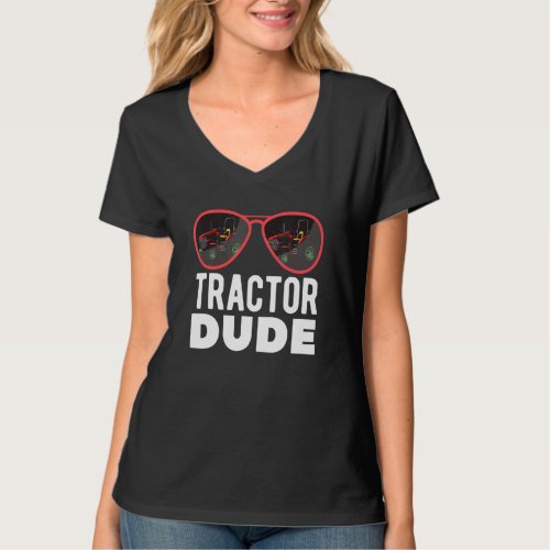 Cool Tractor Dude Sunglasses Farmer Summer Graphic T_Shirt