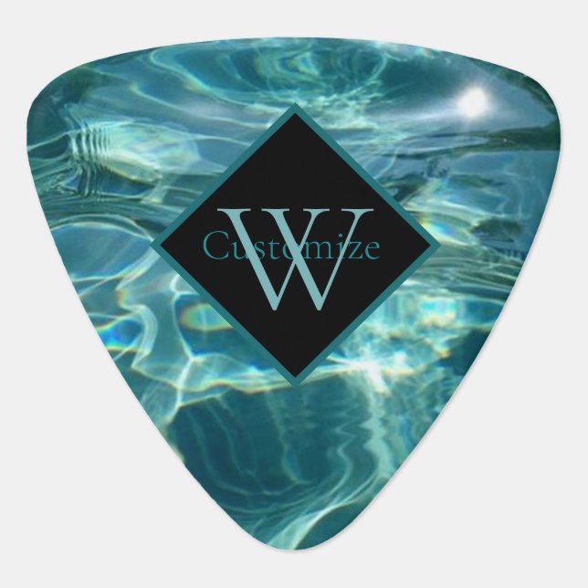 Cool Water Liquid Blue Triangle Pick (Front)