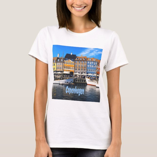 Copenhagen Denmark Capital Canal Homes Nyhavn T-Shirt (Front)