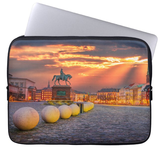 Copenhagen Laptop Sleeve (Front)