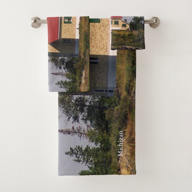 Copper Harbor Lighthouse towel set (Insitu)
