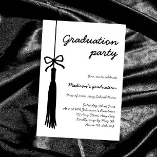 Coquette Bow Handwritten Font 2026 Graduation Invitation
