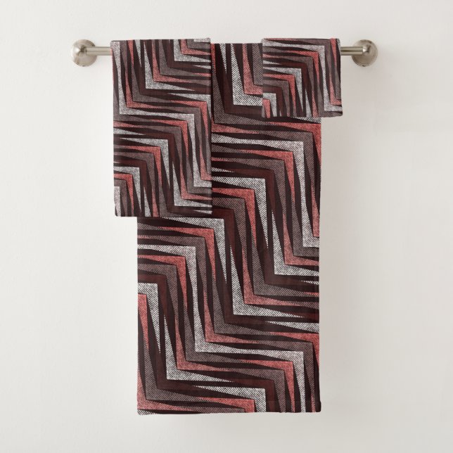 Coral, gray, brown zigzag pattern. bath towel set (Insitu)