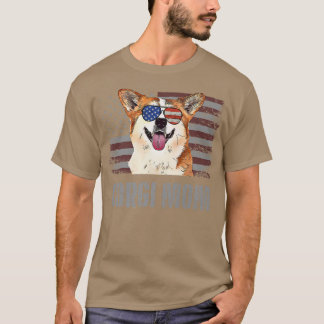 Corgi Best Dog Mom Ever Retro American Flag  T-Shirt