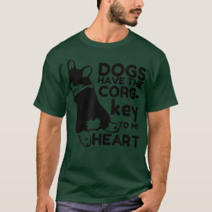 Corgi Lovers Dog Lovers Fur Mom Fur Parents T-Shirt