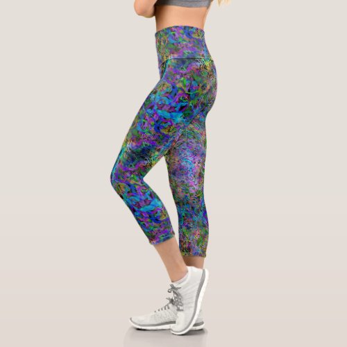 Cosmic Dream Grunge Ink _ Fun Capris Leggings