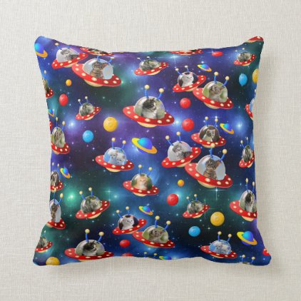 Cosmic Kittens in Alien Spaceship UFO Sci-fi Scene Throw Pillow