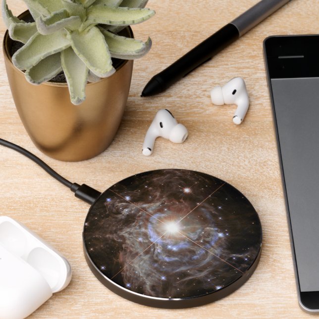 Cosmic Star Holiday Wreath Wireless Charger (Desk 2)