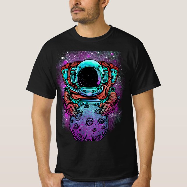 "Cosmic Voyager Tee – Astronaut & Moon Retro Sci-F (Front)
