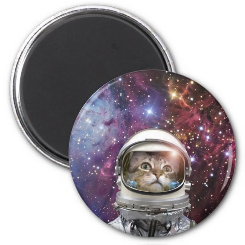 Cosmonaut cat magnet