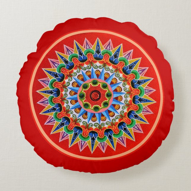 Costa Rican Oxcartwheel Art Round Pillow (Front)