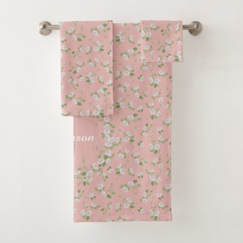 Cottage Style Floral White Daisies Pink Monogram Bath Towel Set