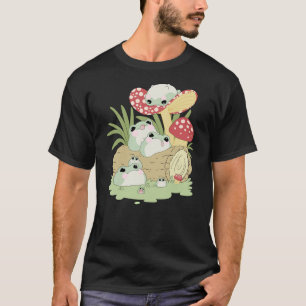 Cottagecore Aesthetic Frog Lying on Mushroom Cute T-Shirt