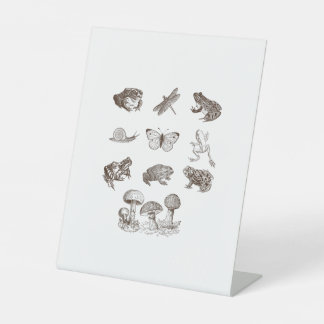 Cottagecore Aesthetic Mushroom Academia Frog Gobli Pedestal Sign