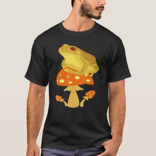 Cottagecore Fungi Watercolor Mushroom Frog Artwork T-Shirt