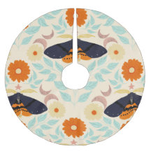 Cottagecore Moth Pattern Art | Retro Floral Design
