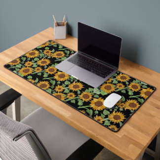 Cottagecore Sunflowers Pattern Desk Mat