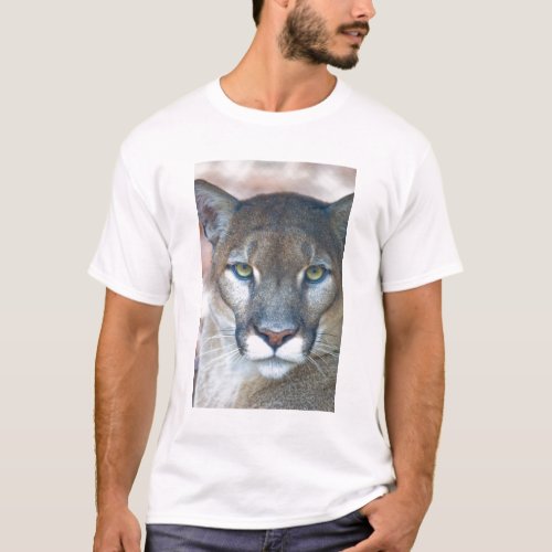 Cougar mountain lion Florida panther Puma T_Shirt