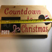 Countdown to Christmas Festive Wooden Sign (Front Right)