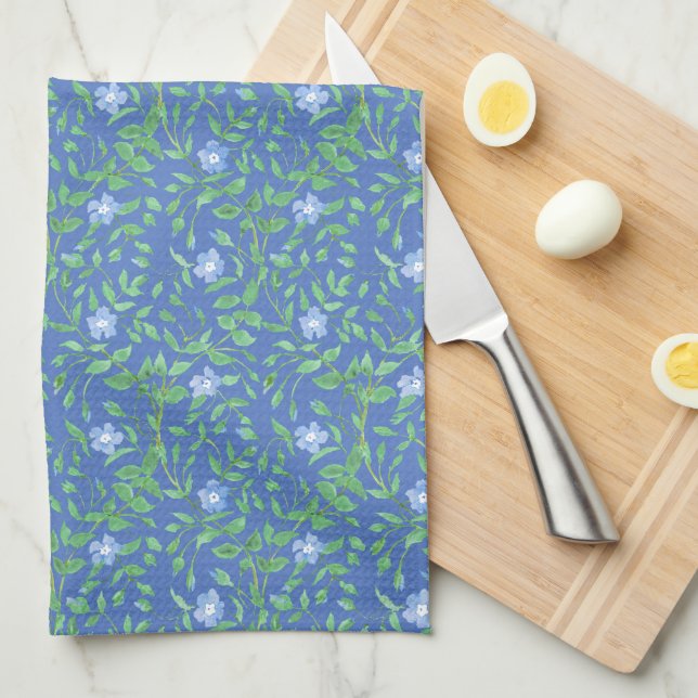 Country-style Blue Green Floral Periwinkle Pattern Towel (Quarter Fold)