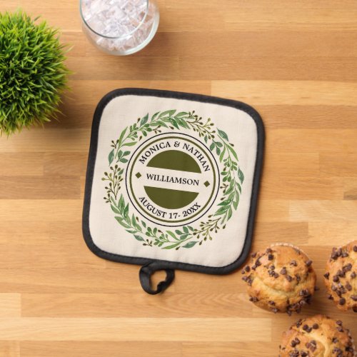 Couple Names Established Date Year Laurel Wreath Pot Holder